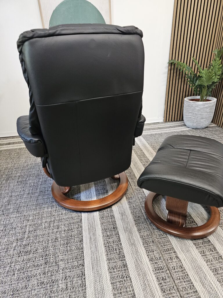 Stressless® Mayfair lenestol med krakk