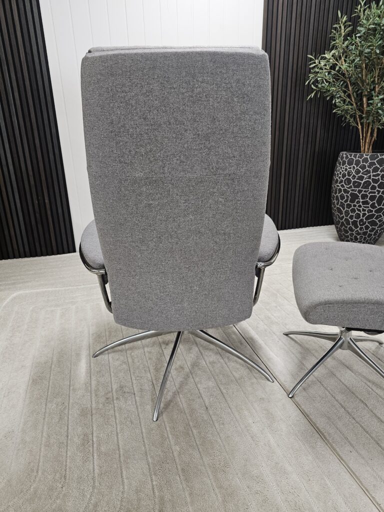 Stressless® Metro lenestol med krakk