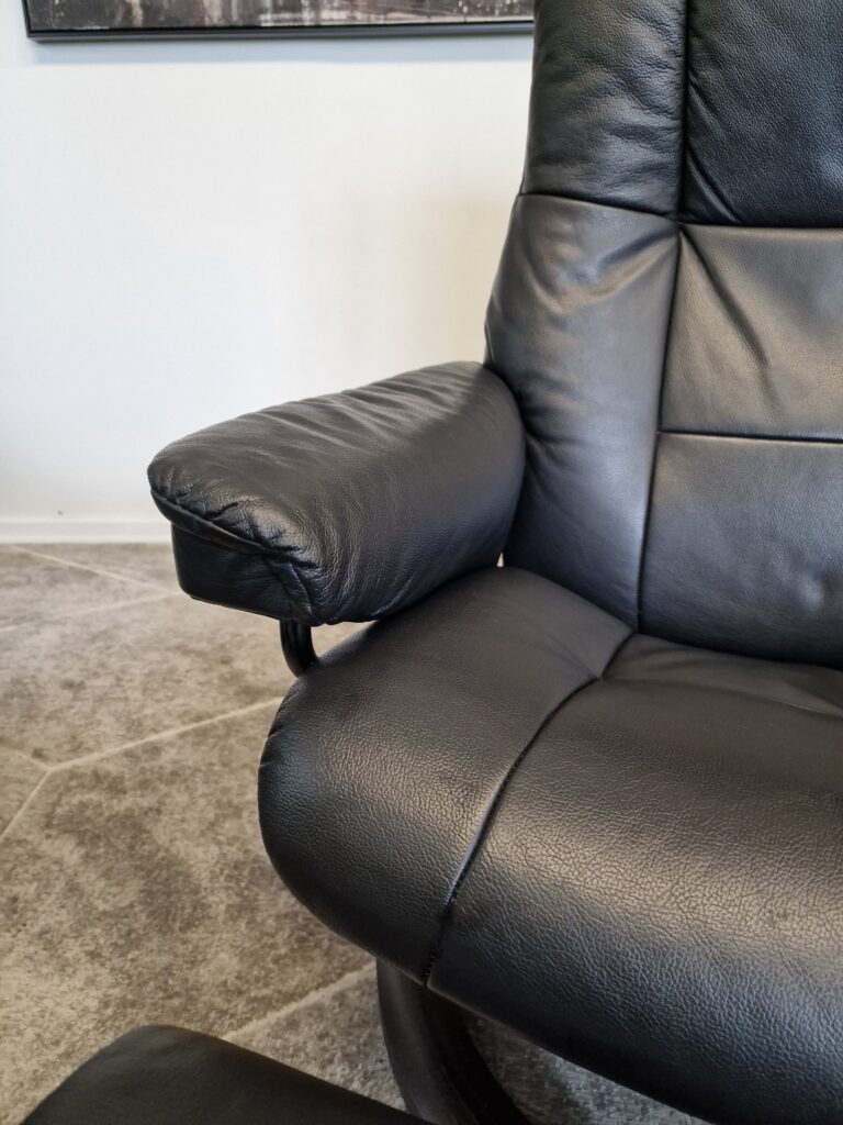 2 stk Stressless Mayfair lenestoler med krakk-SOLGT