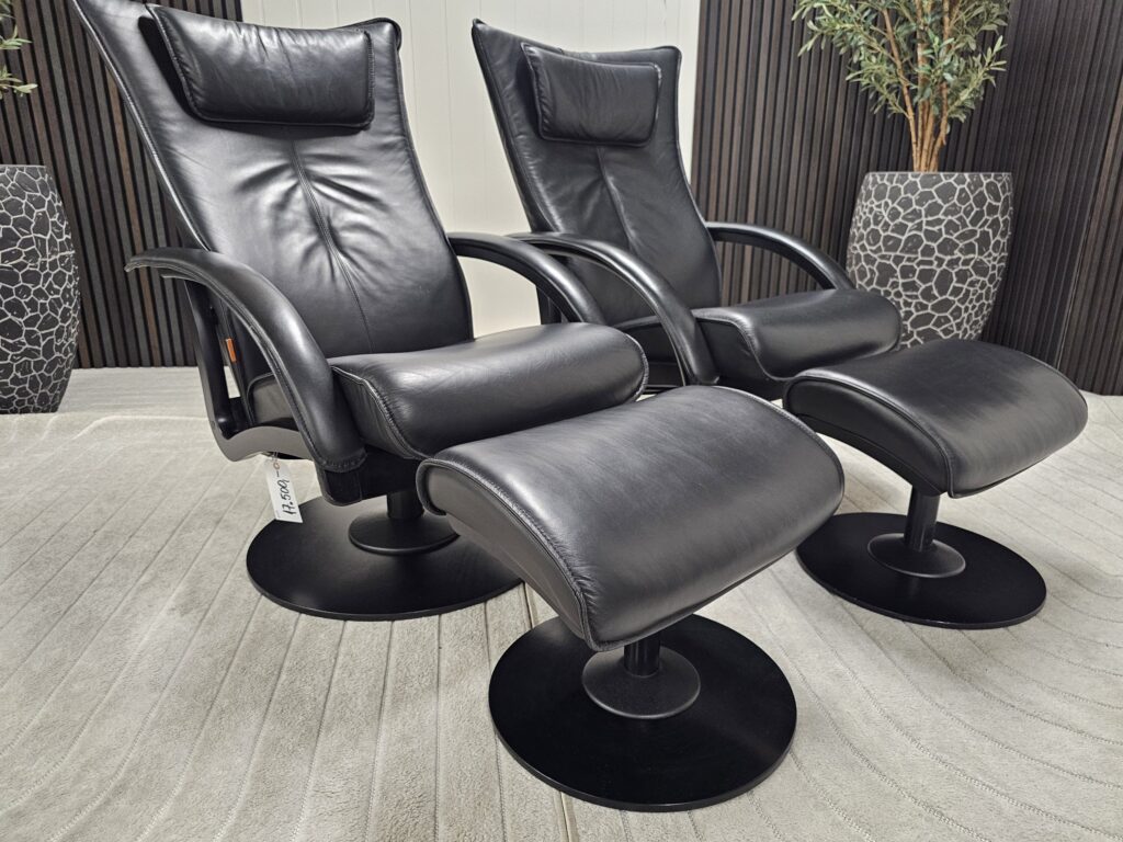 2 stk. Brunstad Delta Swing lenestoler med krakk