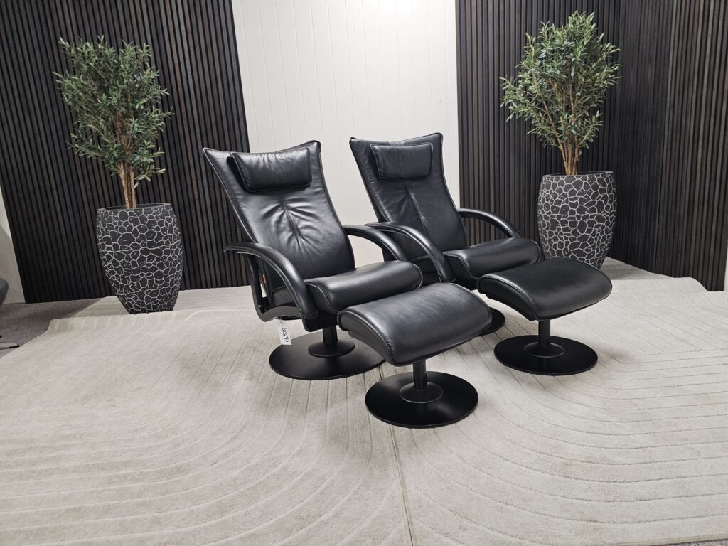 2 stk. Brunstad Delta Swing lenestoler med krakk
