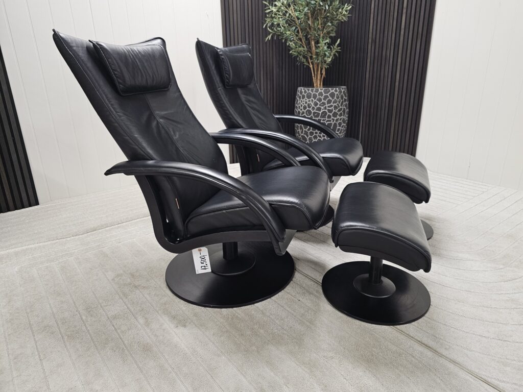 2 stk. Brunstad Delta Swing lenestoler med krakk
