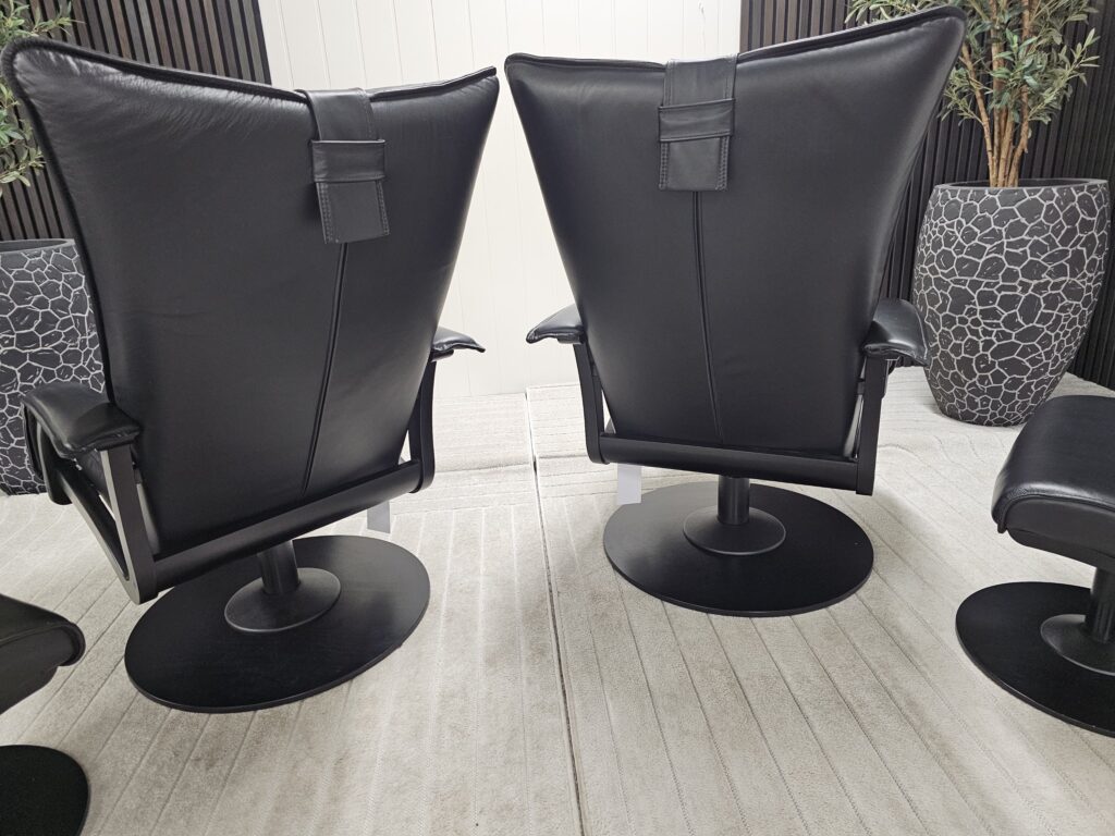 2 stk. Brunstad Delta Swing lenestoler med krakk