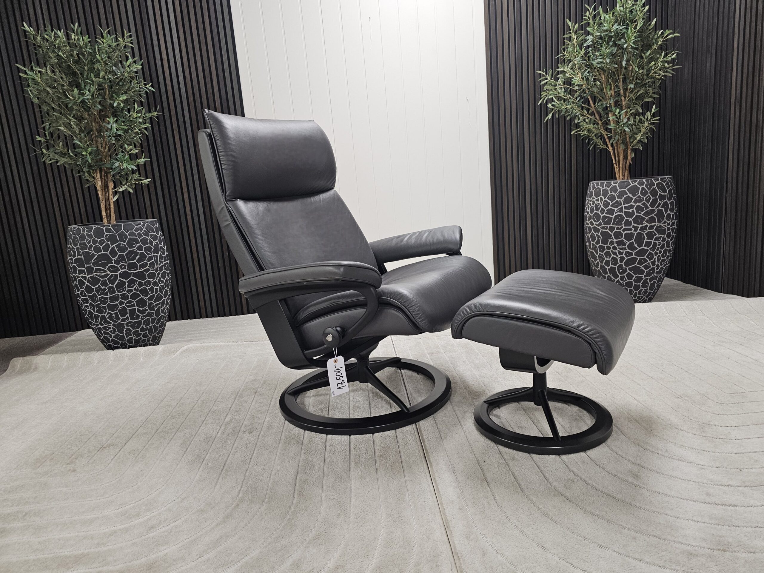 Stressless® Aura Signature lenestol med krakk - Bilde 2