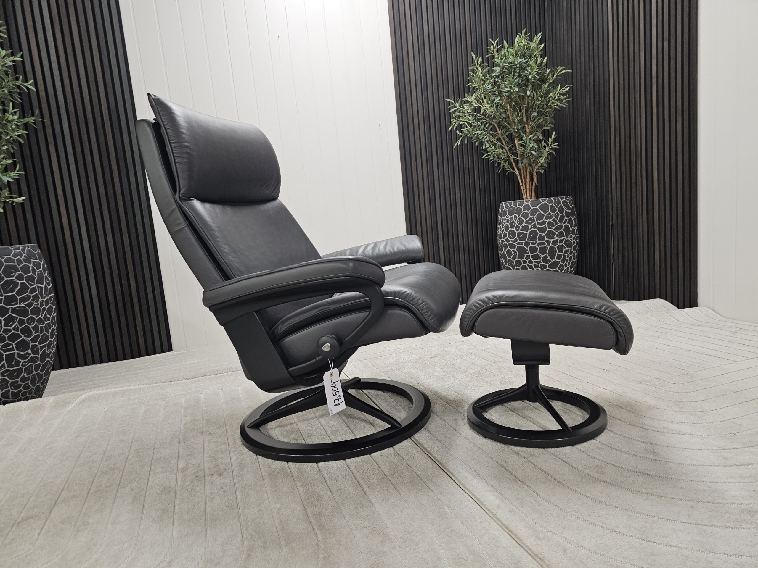 Stressless® Aura Signature lenestol med krakk - Bilde 8