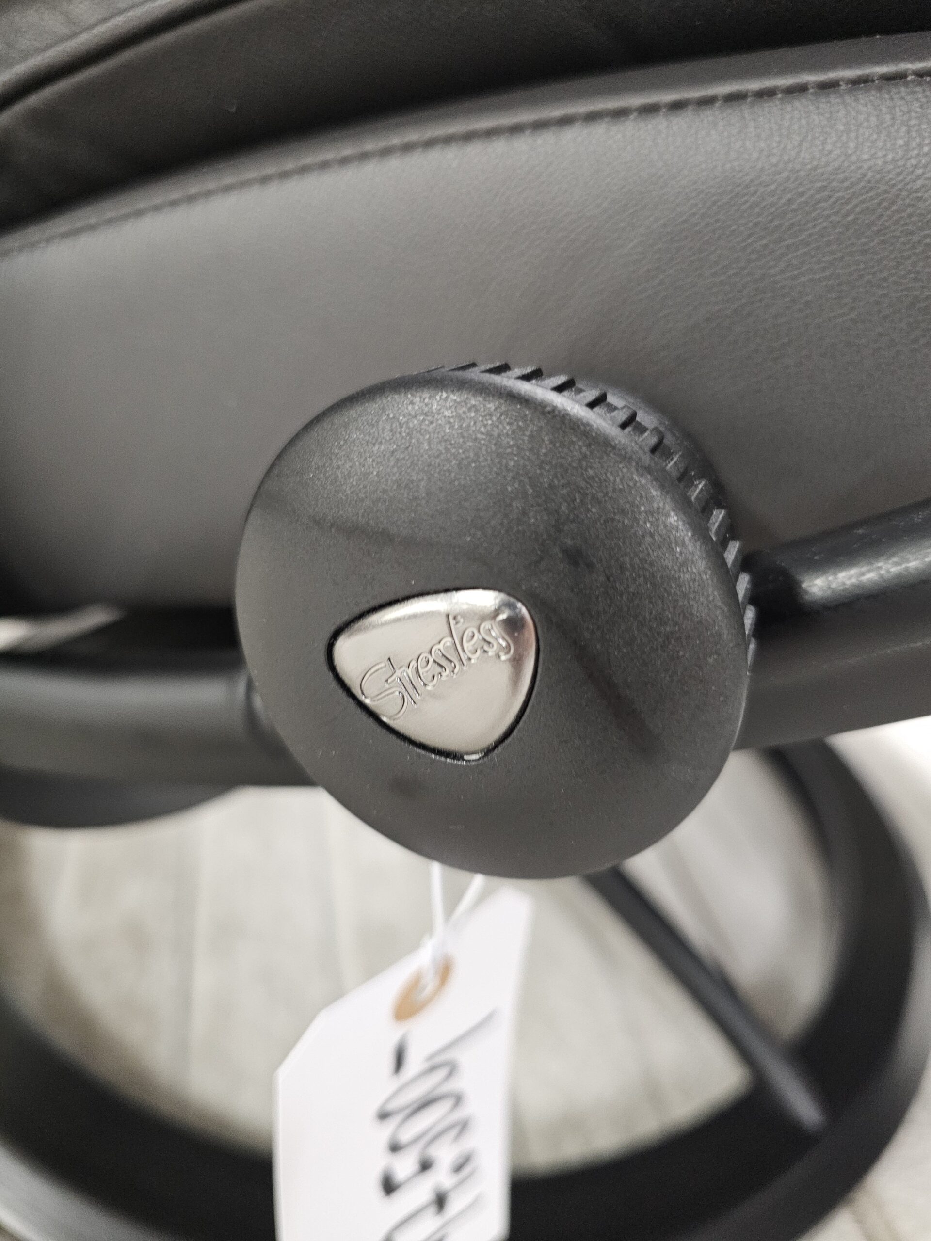 Stressless® Aura Signature lenestol med krakk - Bilde 15