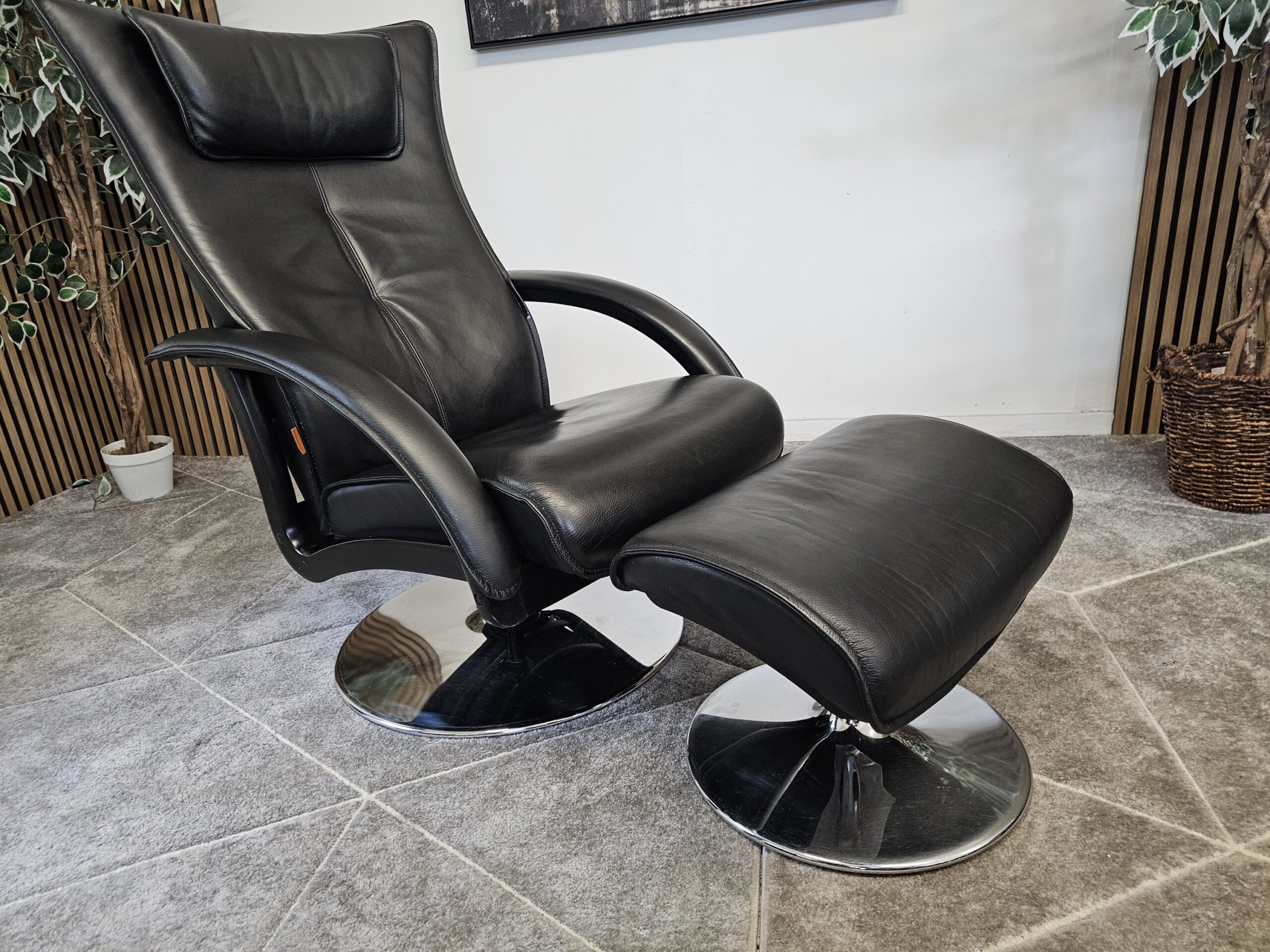 Brunstad Delta Motion lenestol med krakk - Bilde 7