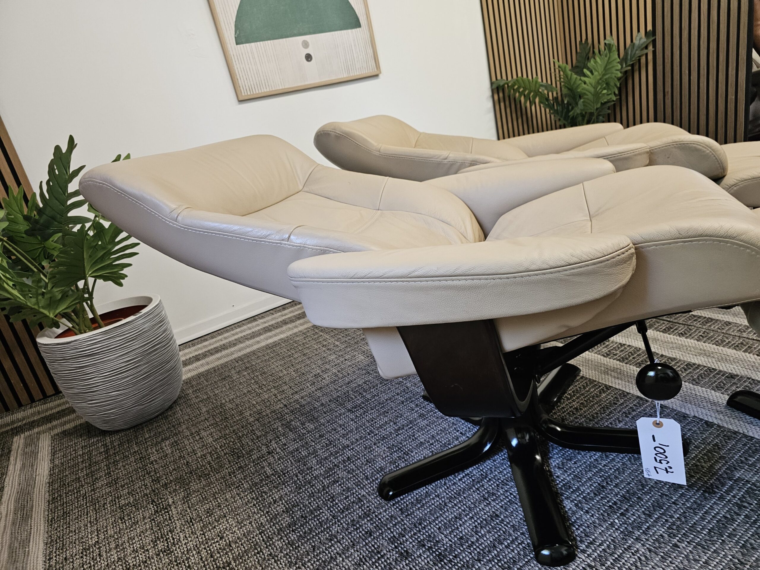 2 stk. IMG Nordic lenestoler med krakker - Bilde 10
