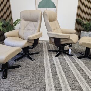 2 stk. IMG Nordic lenestoler med krakker - Bilde 14
