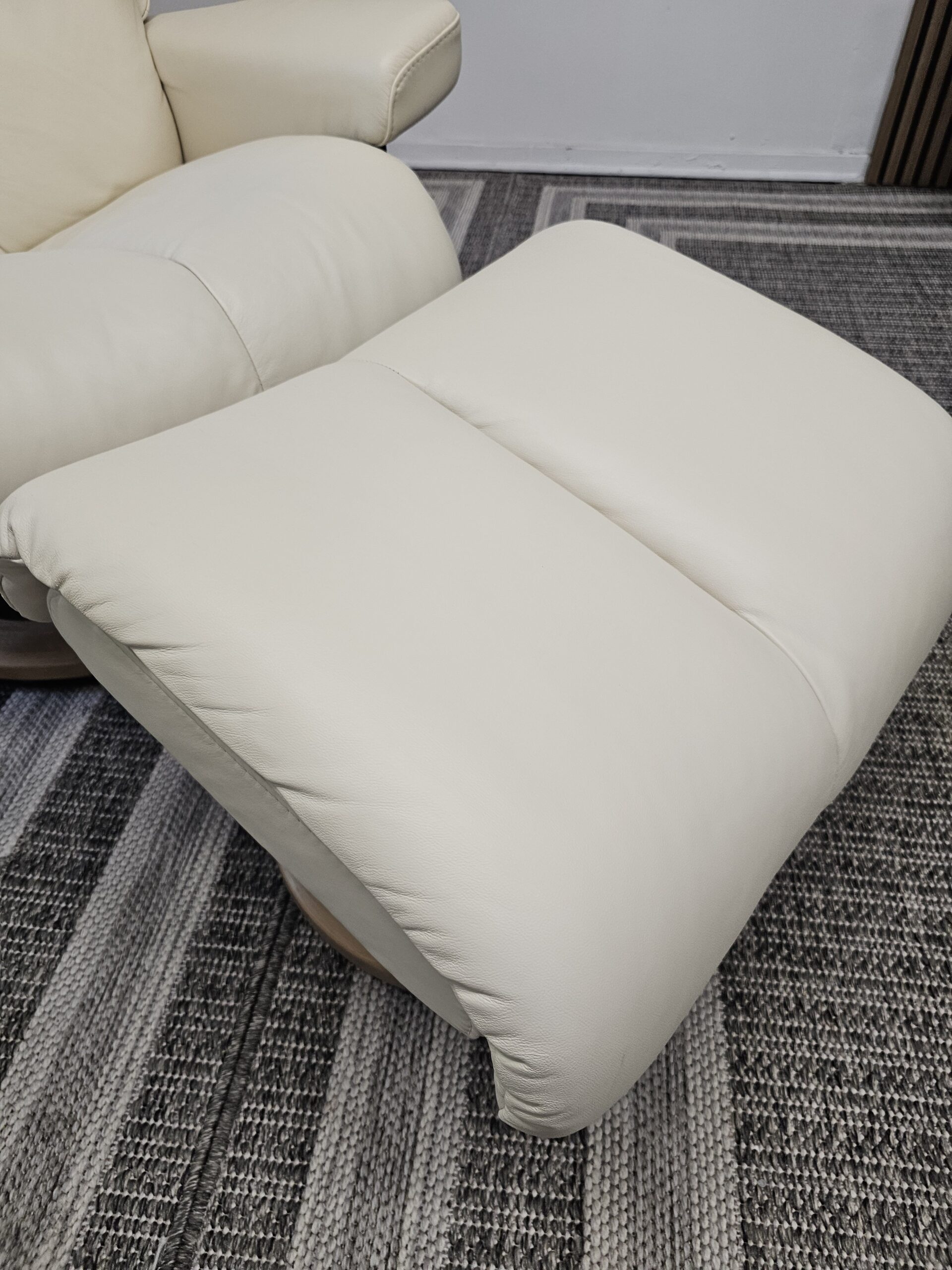 Stressless® Magic lenestol med krakk - Bilde 14