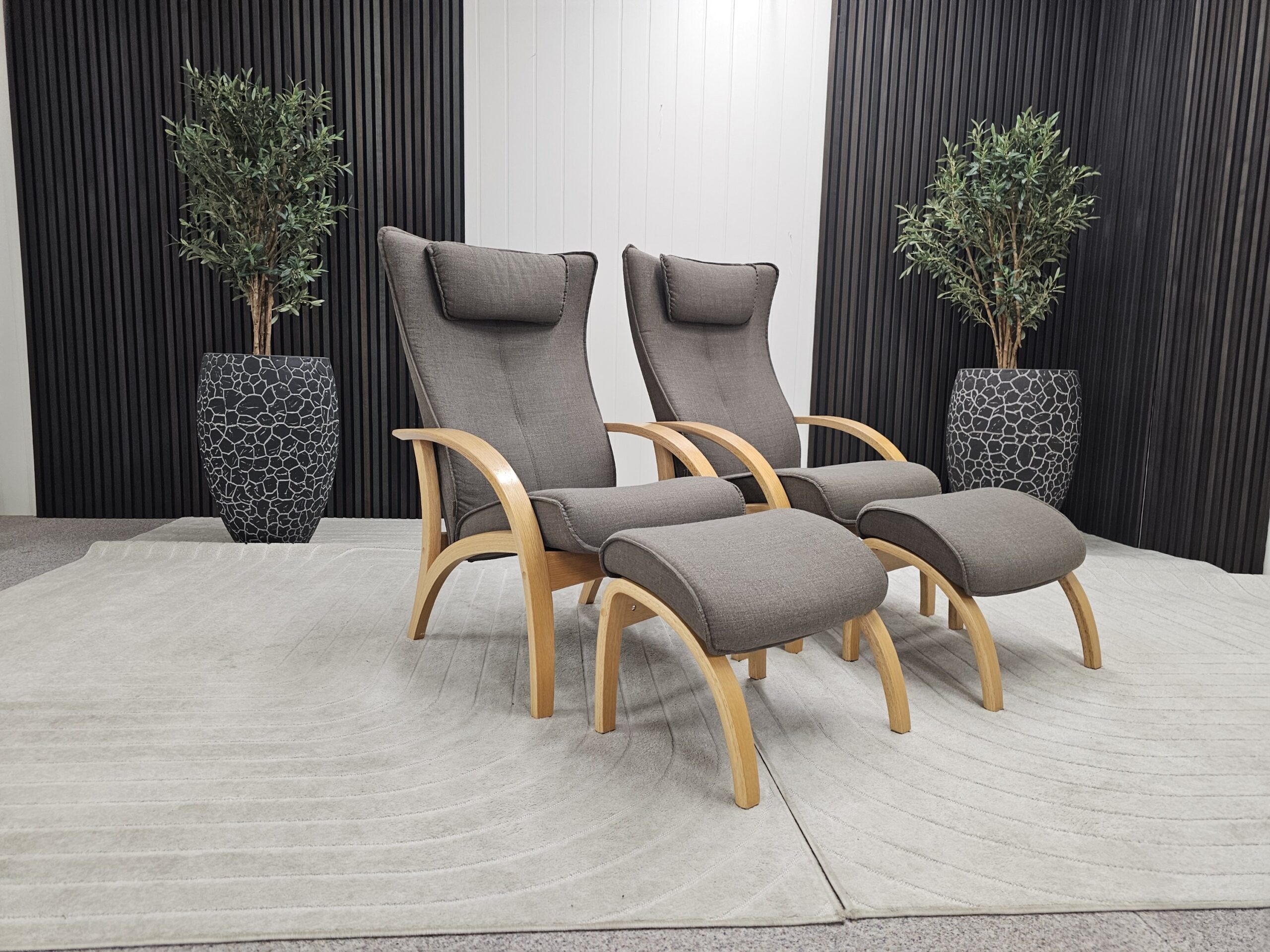 2 stk Brunstad Delta Adventure lenestoler med krakk - Bilde 3