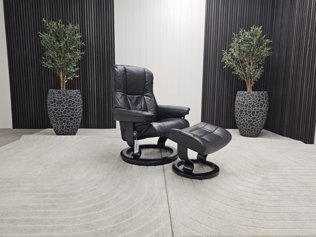 Stressless® Mayfair lenestol med krakk