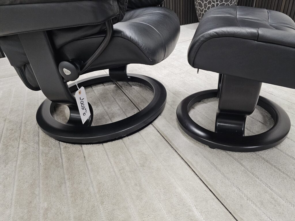 Stressless® Mayfair lenestol med krakk