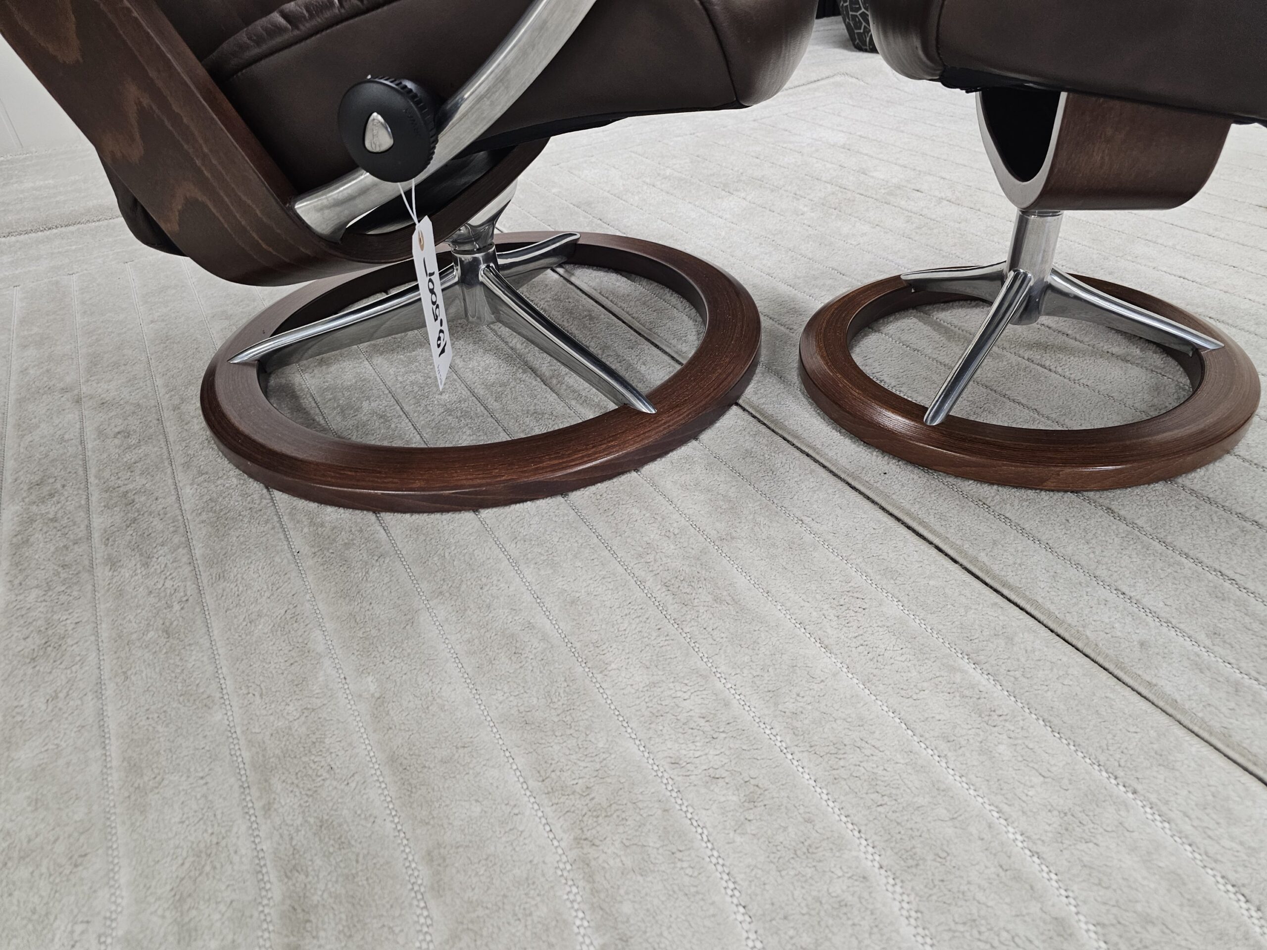 Stressless® Skyline Signature lenestol med krakk - Bilde 8