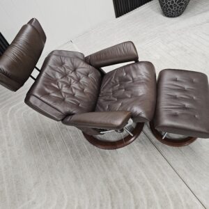Stressless® Skyline Signature lenestol med krakk - Bilde 5