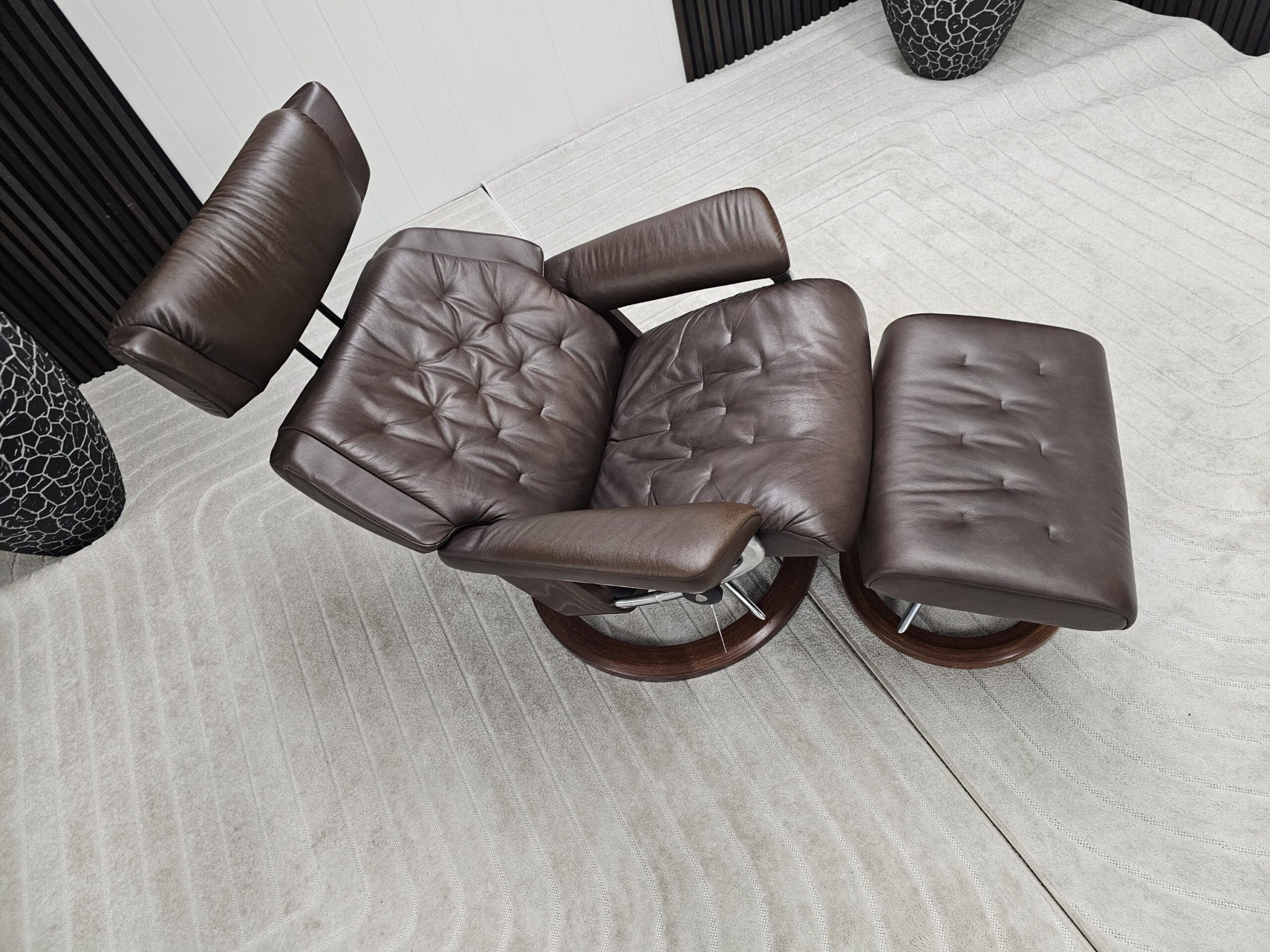 Stressless® Skyline Signature lenestol med krakk - Bilde 5