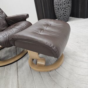 Stressless® Sky lenestol med krakk - Bilde 15