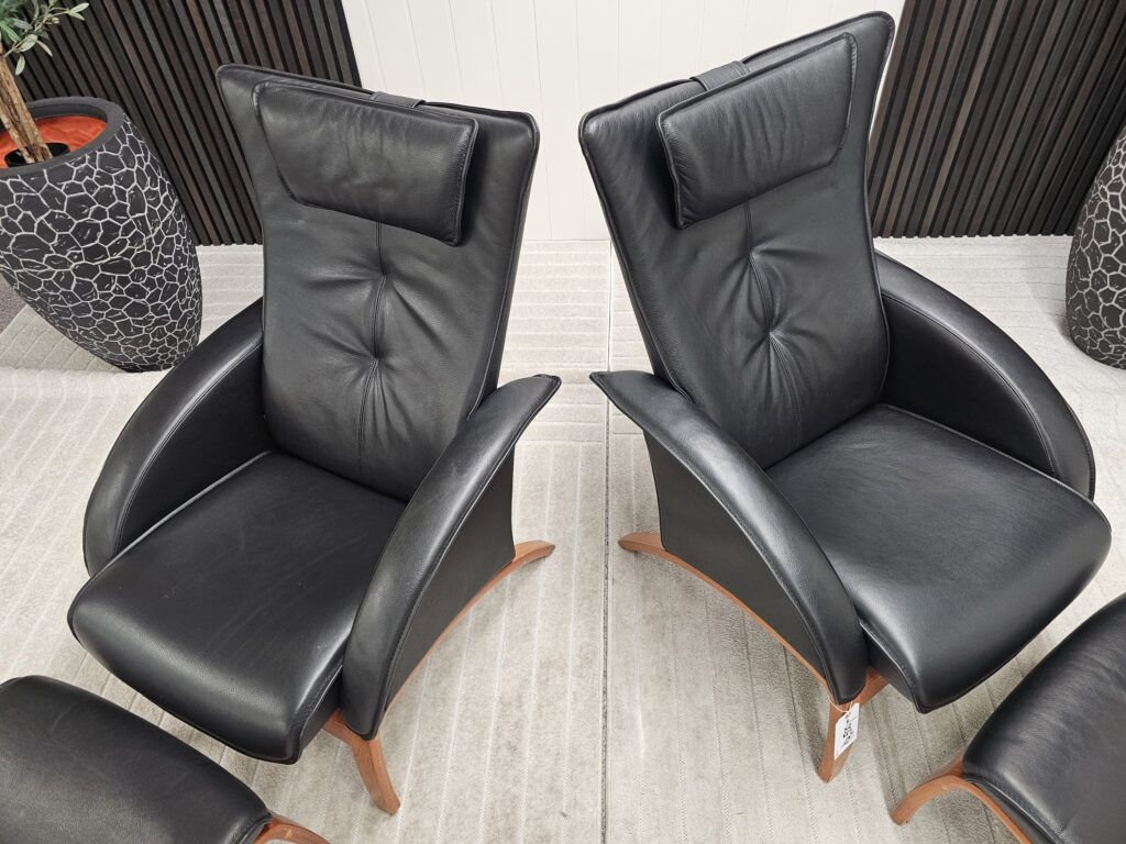 2 stk. Brunstad Delta Legend lenestoler med krakk