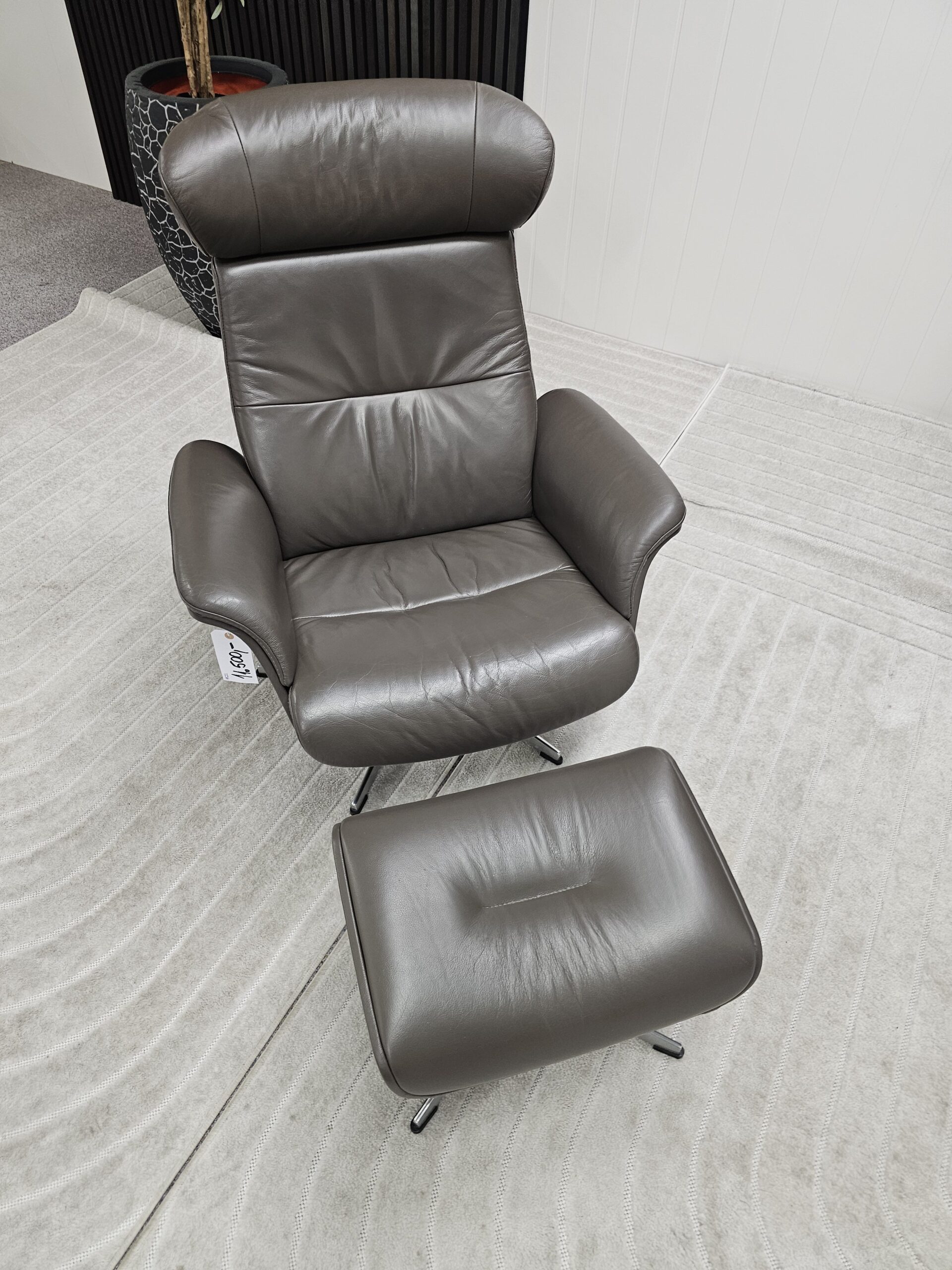 Conform Timeout lenestol med krakk - Bilde 5
