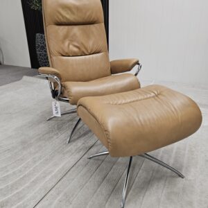 Stressless® Tokyo lenestol med høy rygg og krakk - Bilde 2