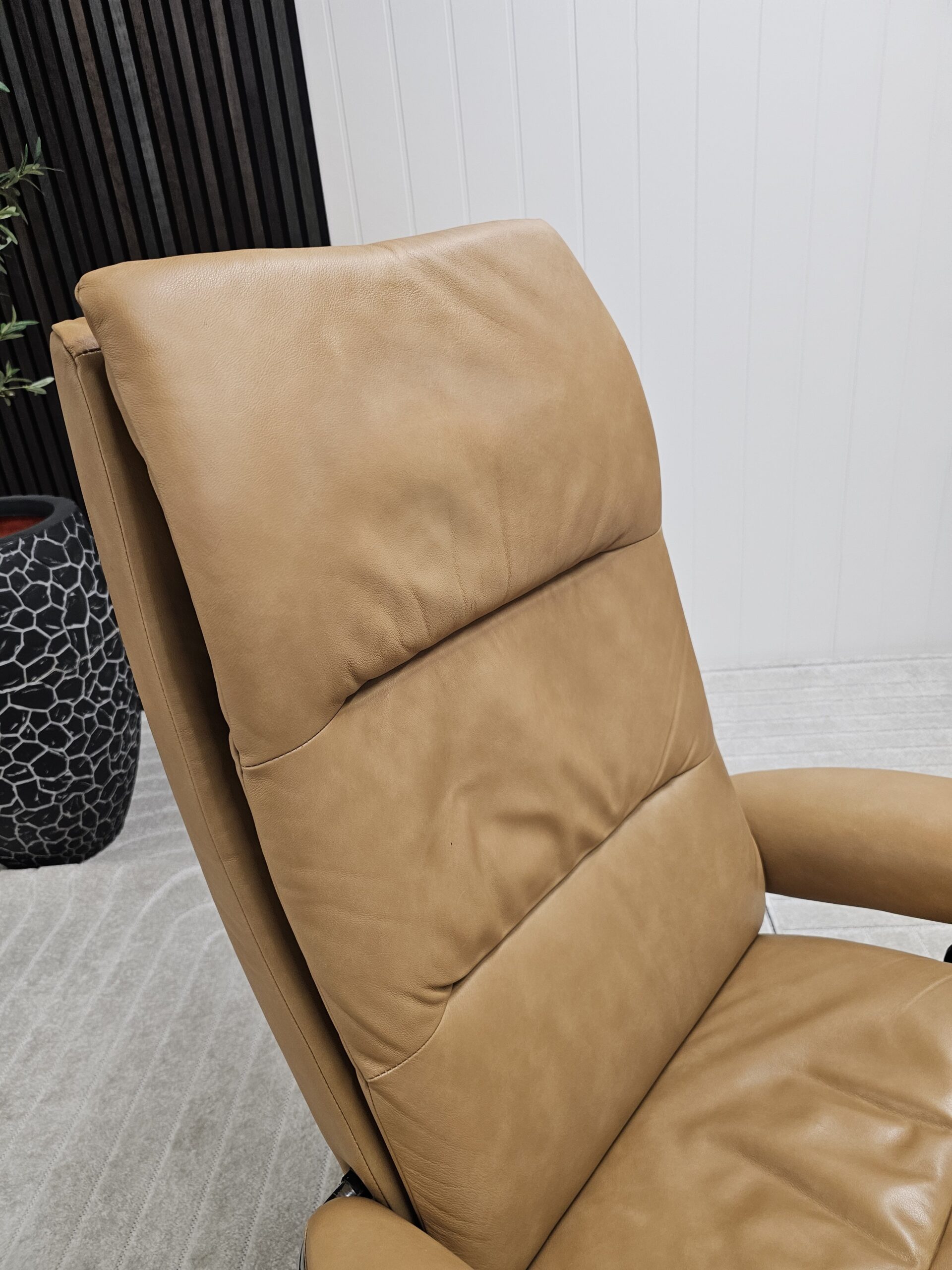 Stressless® Tokyo lenestol med høy rygg og krakk - Bilde 13