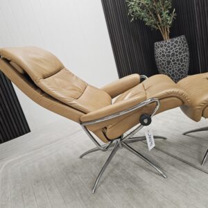 Stressless® Tokyo lenestol med høy rygg og krakk - Bilde 5