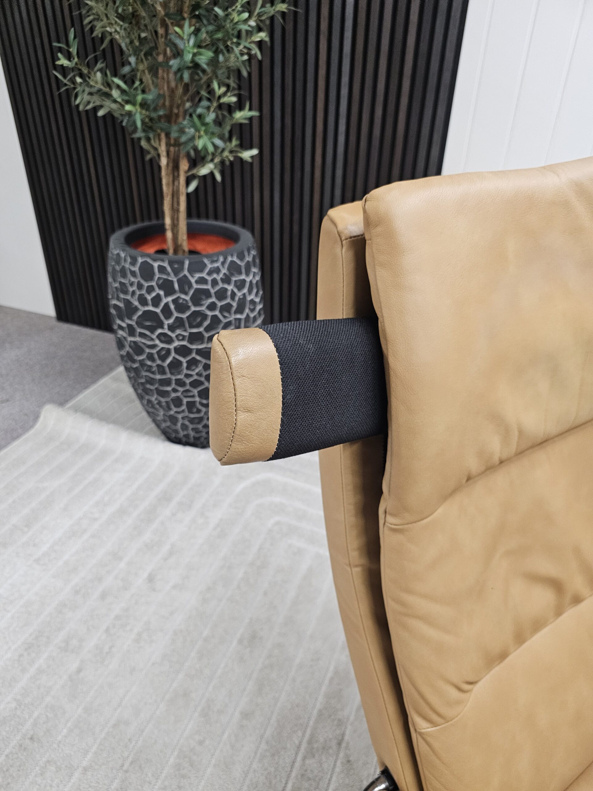 Stressless® Tokyo lenestol med høy rygg og krakk - Bilde 17