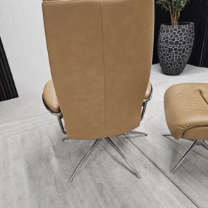 Stressless® Tokyo lenestol med høy rygg og krakk - Bilde 9