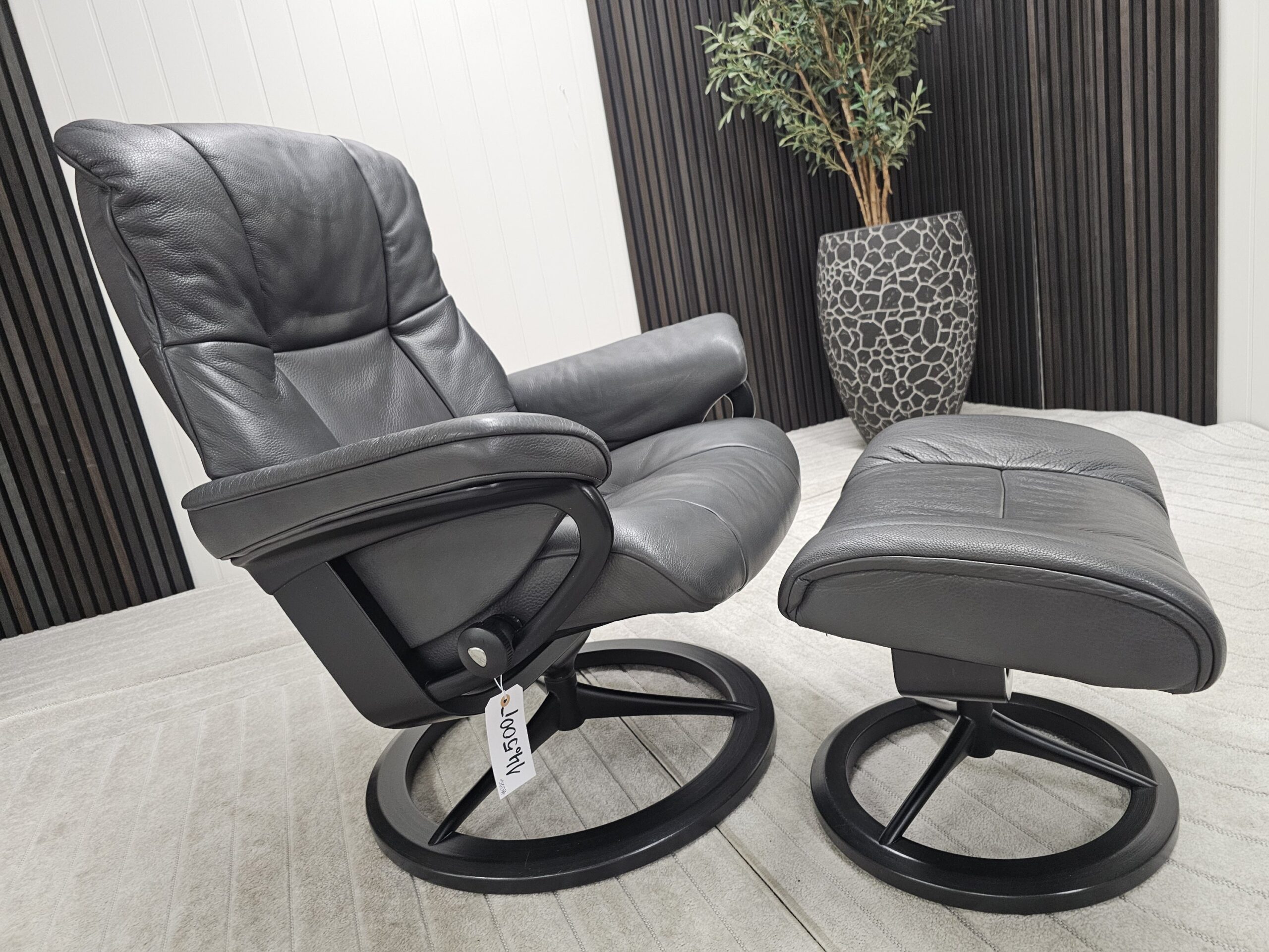 Stressless® Mayfair Signature lenestol med krakk - Bilde 11