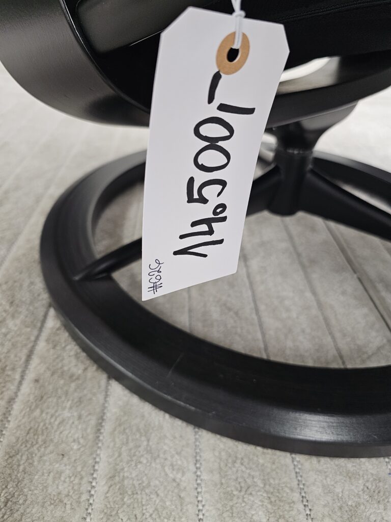 Stressless® Mayfair Signature lenestol med krakk