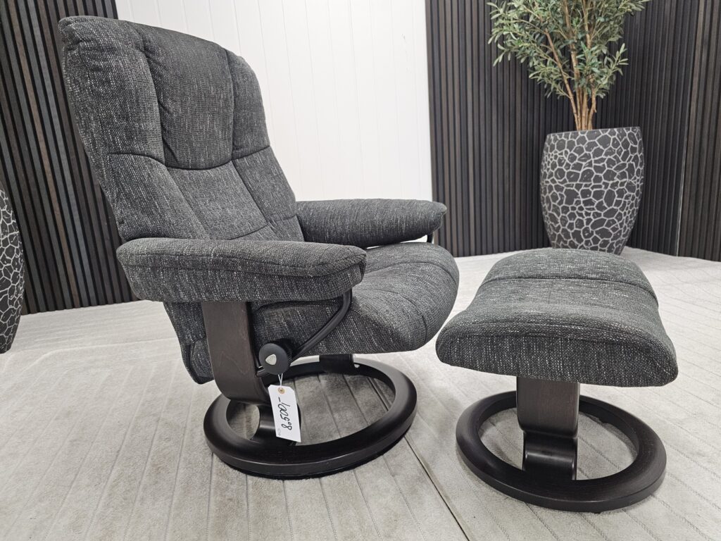 Stressless® Mayfair lenestol med krakk