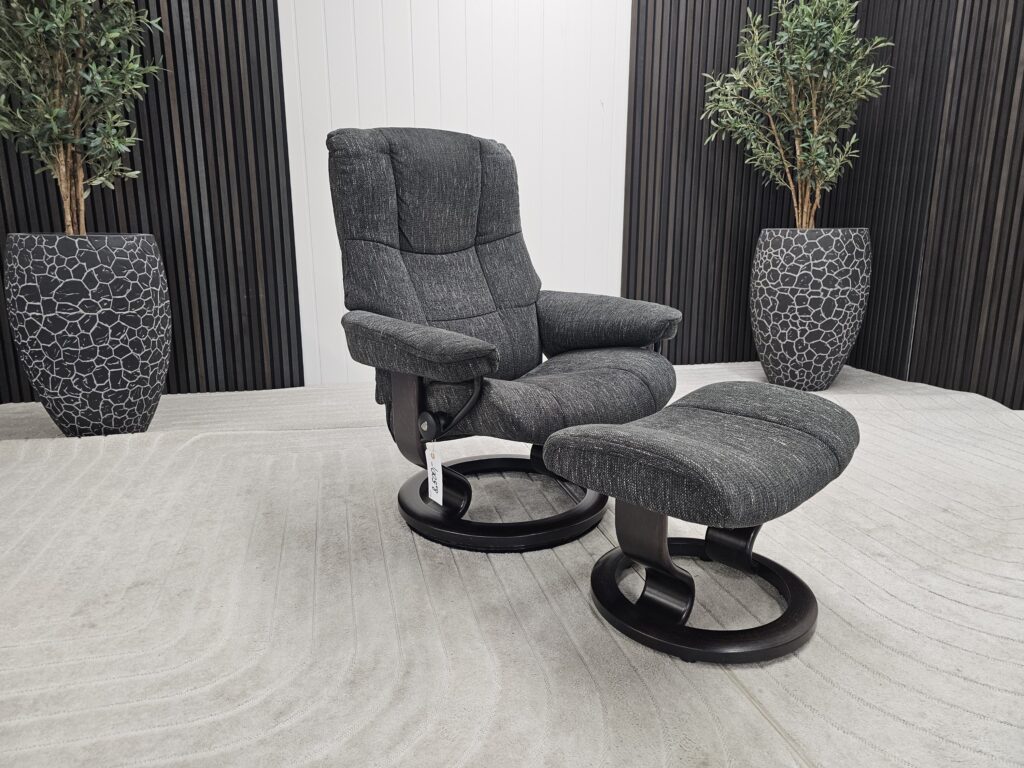 Stressless® Mayfair lenestol med krakk