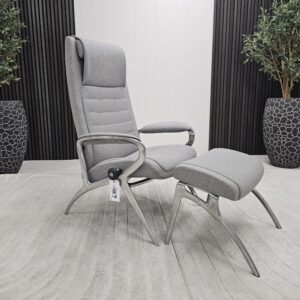 Stressless James lenestol med krakk - Bilde 1