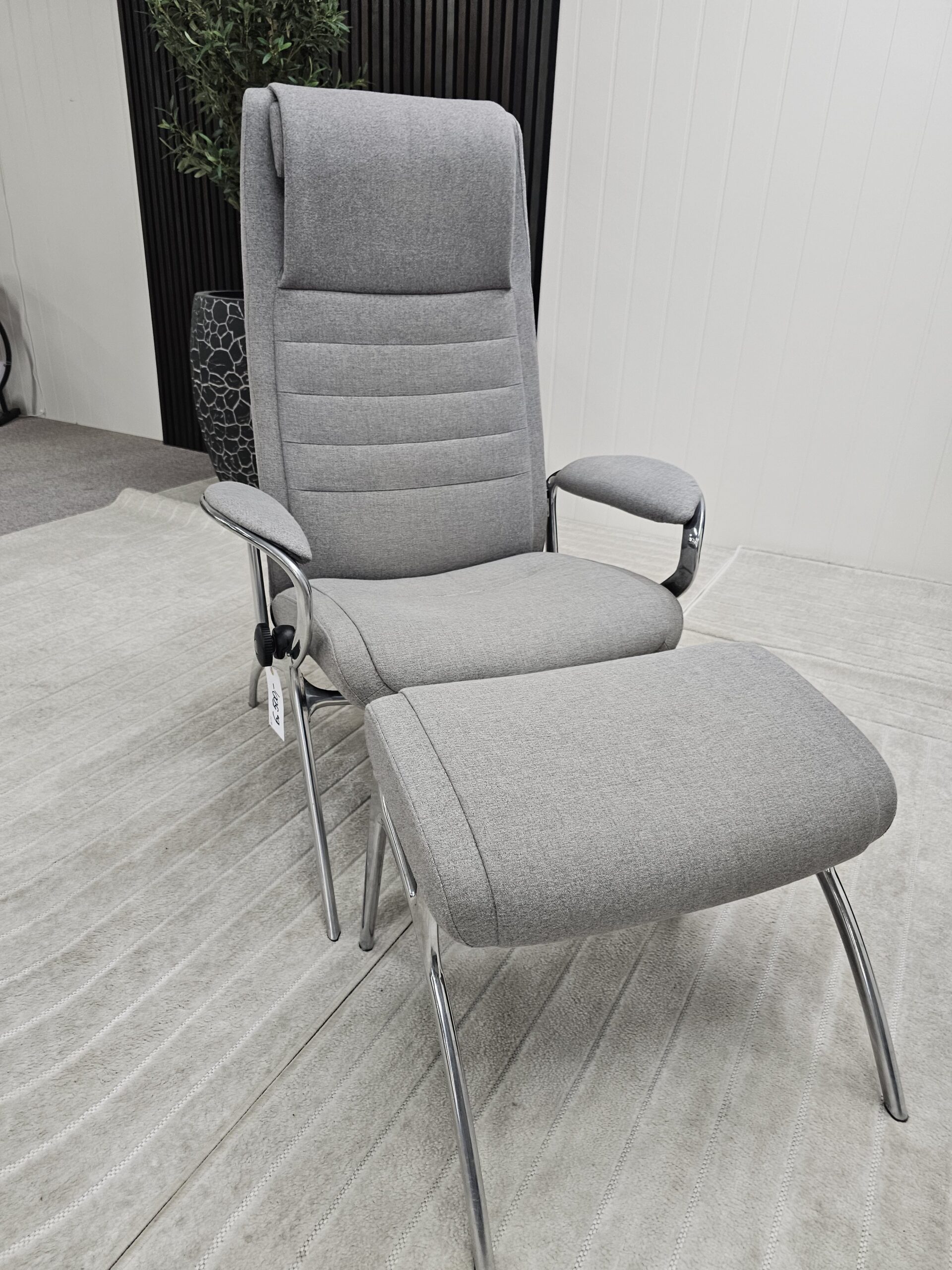 Stressless James lenestol med krakk - Bilde 3