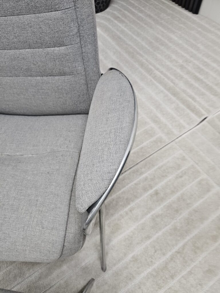 Stressless James lenestol med krakk
