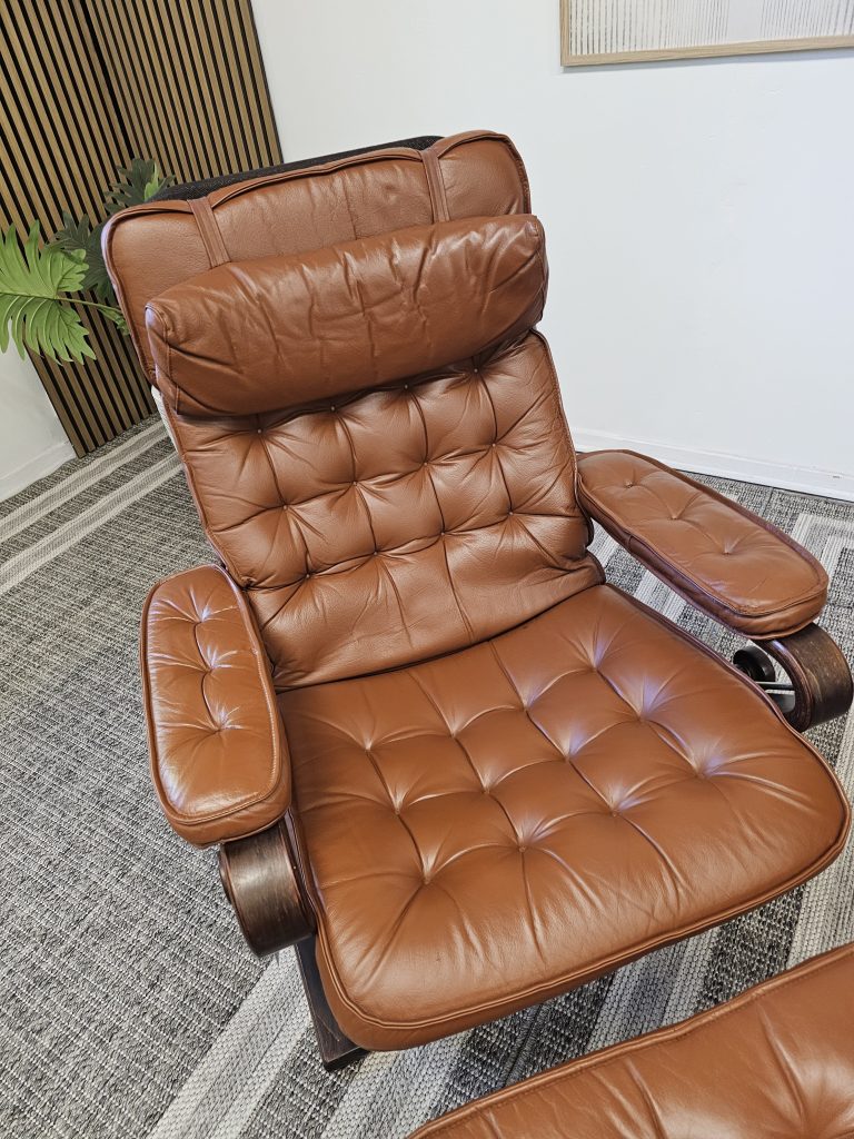 Ekornes Stressless Globe lenestol med krakk