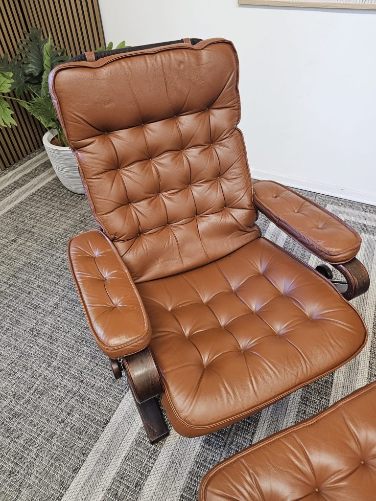 Ekornes Stressless Globe lenestol med krakk