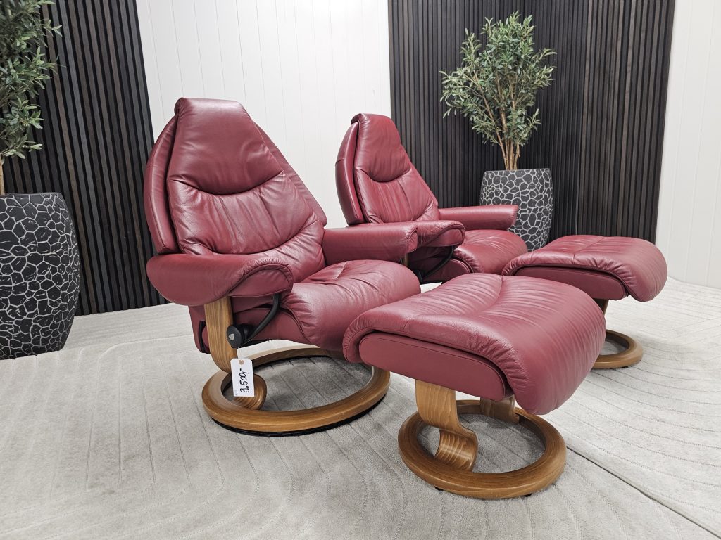 2 stk. Stressless Voyager lenestol med krakk