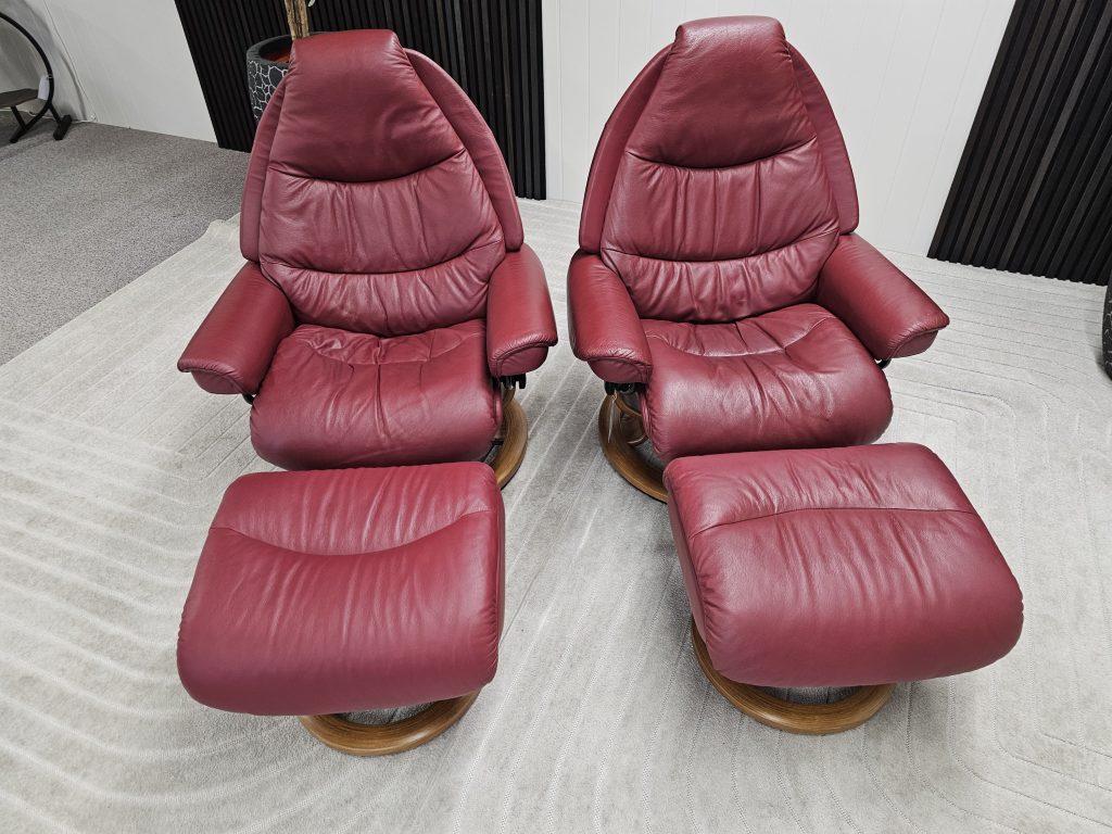 2 stk. Stressless Voyager lenestol med krakk