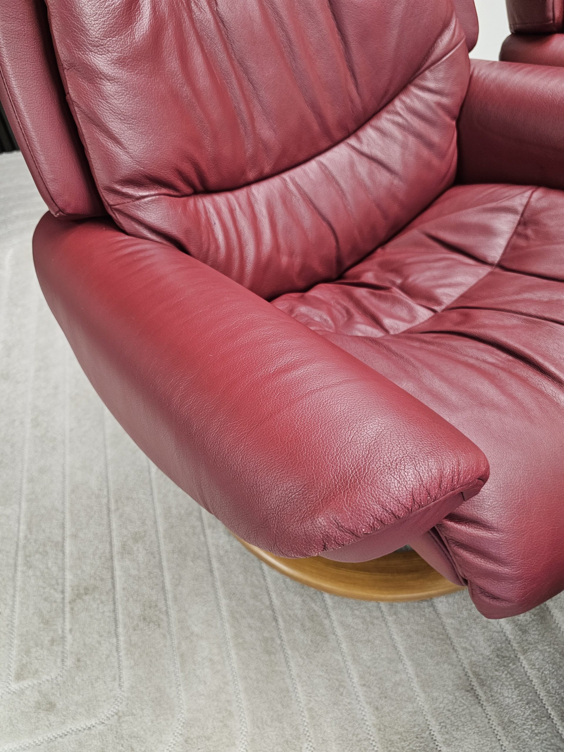 2 stk. Stressless Voyager lenestol med krakk - Bilde 20