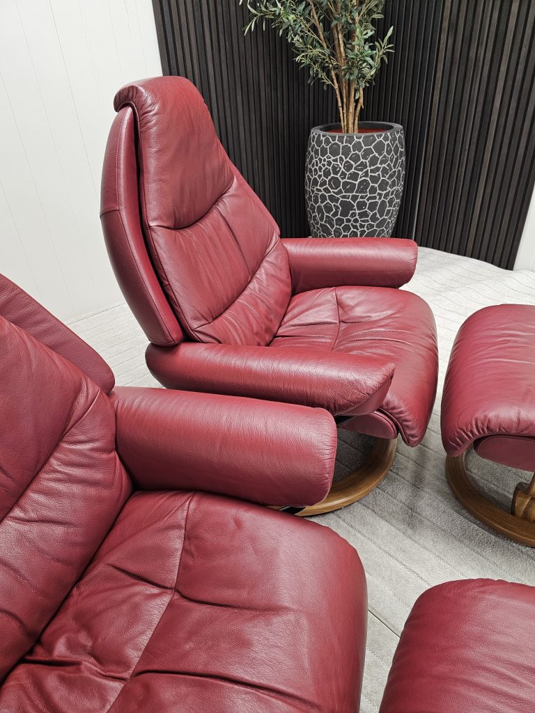 2 stk. Stressless Voyager lenestol med krakk