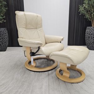 Stressless Mayfair lenestol med krakk - Bilde 1