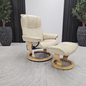 Stressless Mayfair lenestol med krakk - Bilde 3