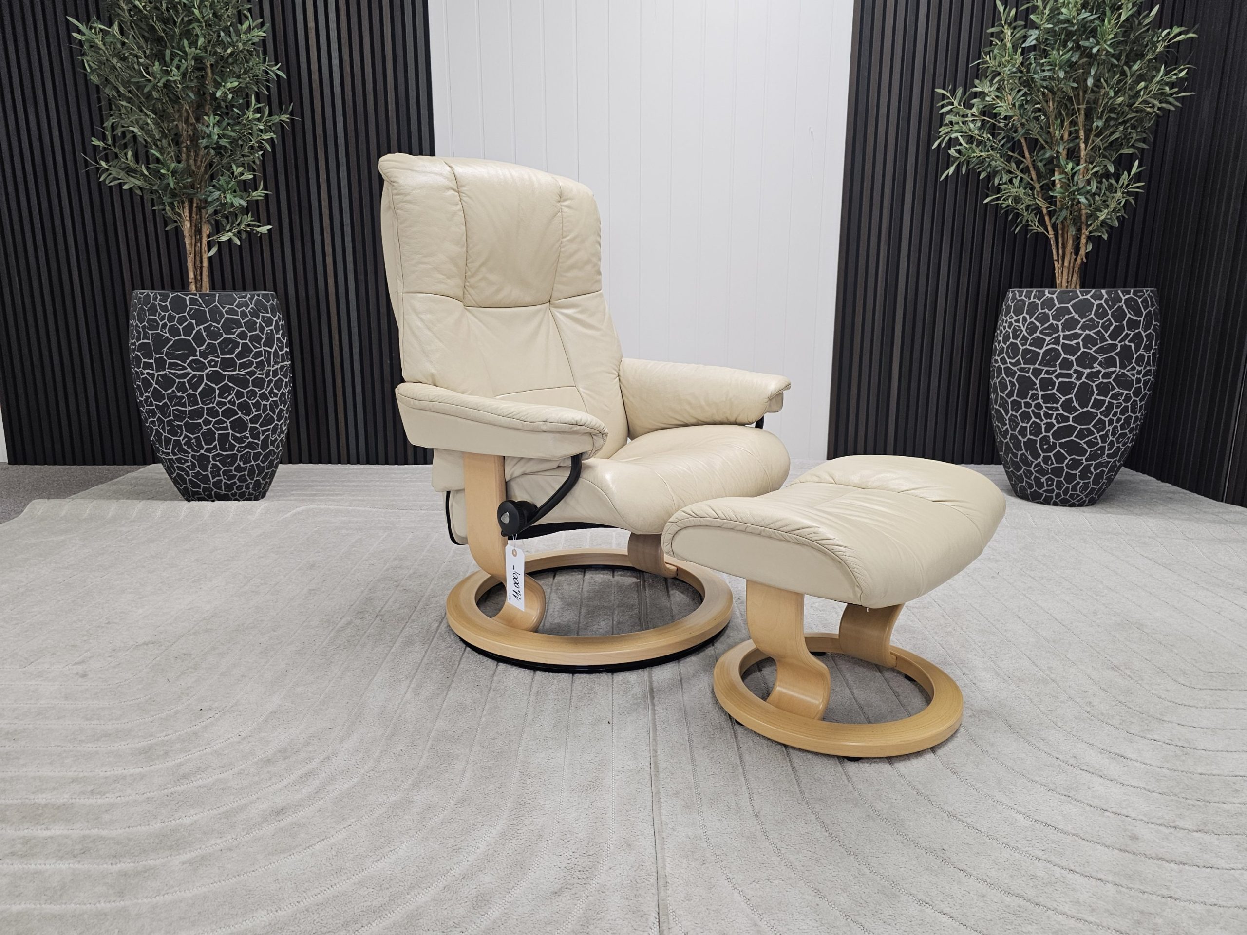 Stressless Mayfair lenestol med krakk - Bilde 3