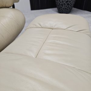 Stressless Mayfair lenestol med krakk - Bilde 17