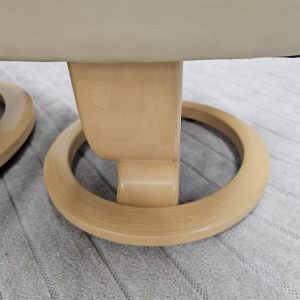 Stressless Mayfair lenestol med krakk - Bilde 7