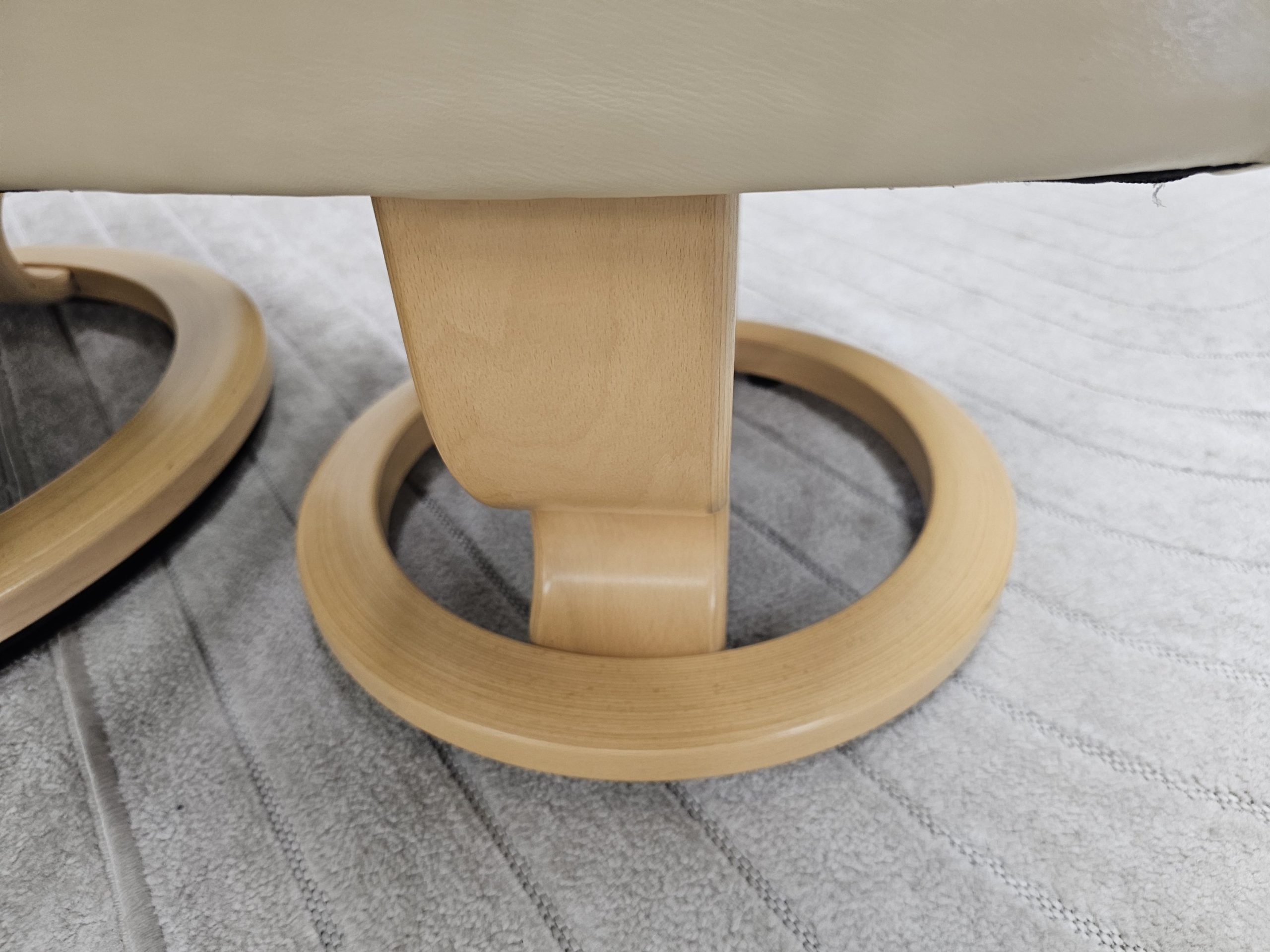 Stressless Mayfair lenestol med krakk - Bilde 7