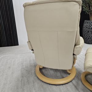 Stressless Mayfair lenestol med krakk - Bilde 9