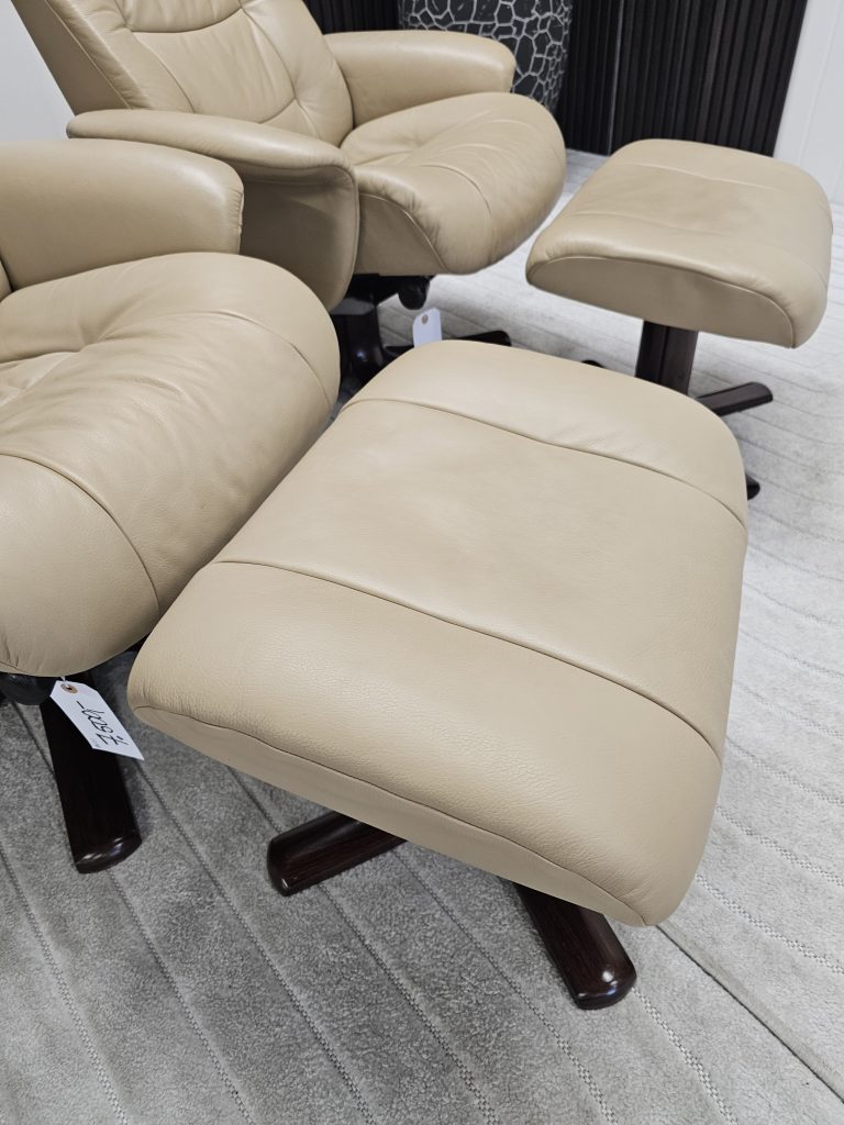 2 stk IMG Comfort lenestoler med krakk