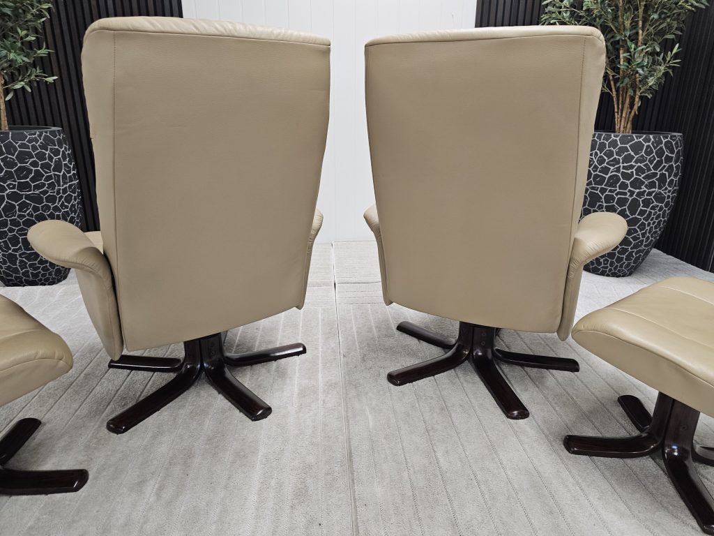 2 stk IMG Comfort lenestoler med krakk
